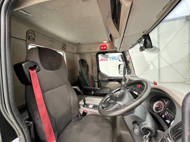 DAF LF 260 4×2 Rest Cab Tractor Unit