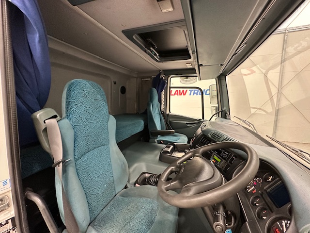 DAF CF65 220 Sleeper Cab Fridge Box