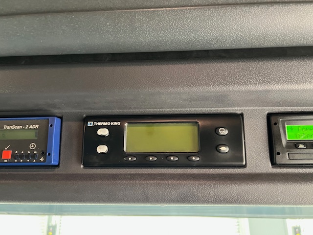 Scania P250 4×2 Sleeper Cab Fridge Box
