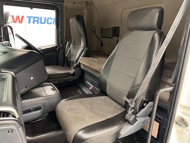 Scania R440 6×2 Midlift Topline Tractor Unit