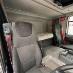 DAF CF 370 6×2 Sleeper Cab Fridge Box - thumbnail