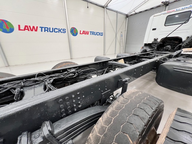 Scania P400 8×4 Day Cab Chassis