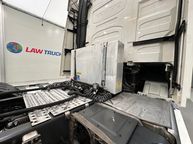 Volvo FH 500 6×2 Midlift Tractor Unit PTO