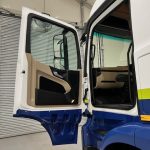 Mercedes Actros 2530 6×2 Sleeper Cab Curtainsider - thumbnail