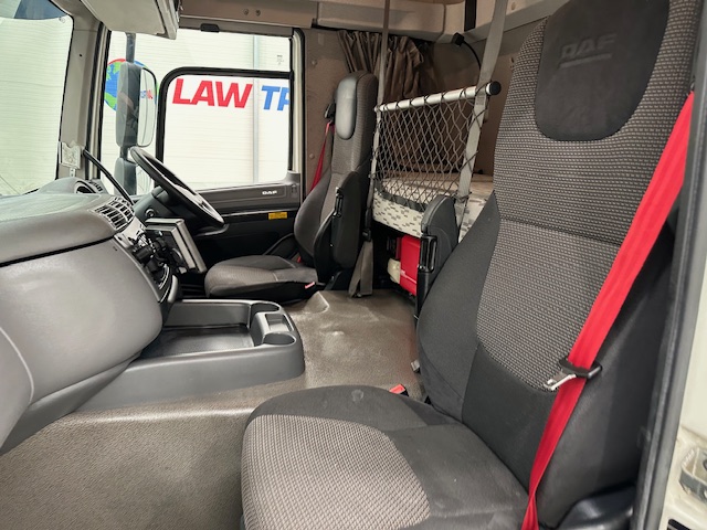 DAF CF 440 6×2 Sleeper Cab Dropside Drawbar Spec