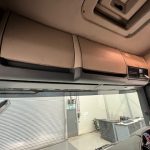 Scania R410 4×2 Sleeper Cab Tractor Unit - thumbnail