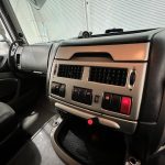 DAF XF105 460 6×2 Super Space Cab Tractor Unit - thumbnail