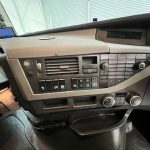 Volvo FH 460 6×2 Midlift Tractor Unit - thumbnail
