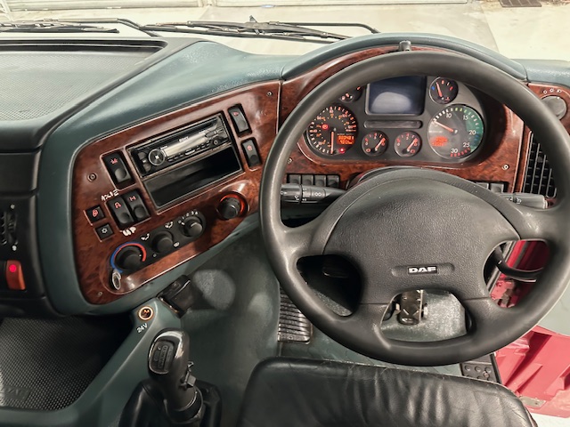 DAF XF95 480 6×2 Midlift Tractor Unit Manual