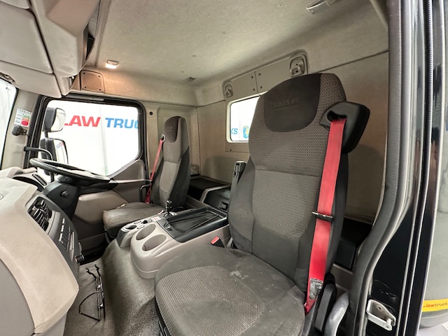 DAF LF 260 4×2 Rest Cab Tractor Unit