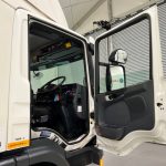 Scania P280 6×2 Rear Lift Day Cab Fridge Box - thumbnail