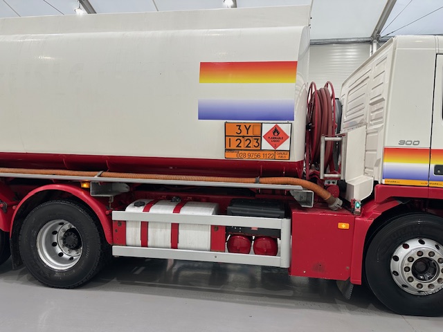 Volvo FM 300 6×2 20,000 Litre Fuel Tanker