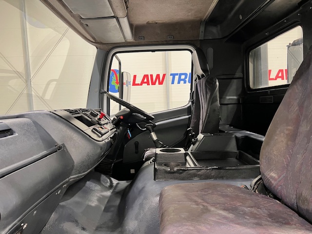 Mercedes Atego 2628 6×4 Day Cab Vacuum Tanker