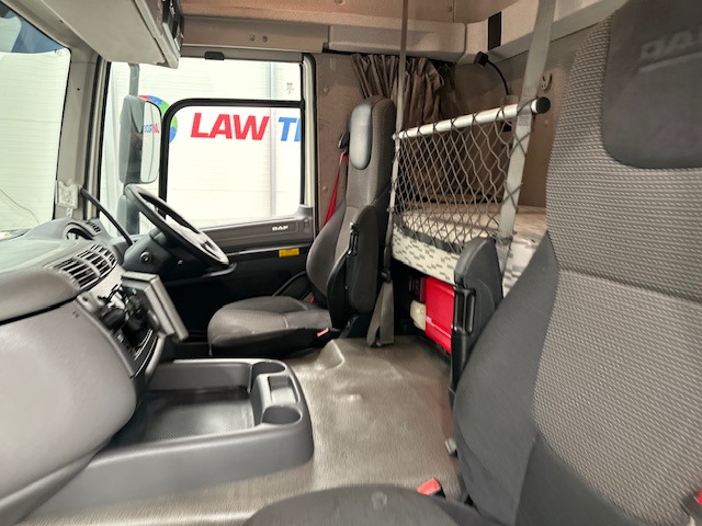 DAF CF 440 6×2 Sleeper Cab Dropside Drawbar Spec