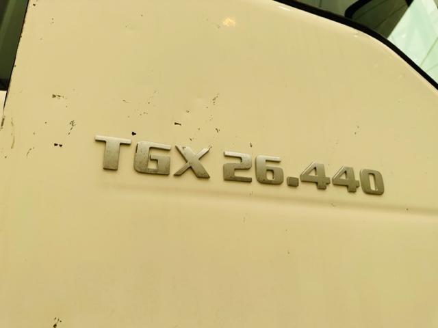 MAN TGX 26.440 6×2 Midlift Tractor Unit