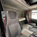 DAF CF 370 6×2 Sleeper Cab Fridge Box - thumbnail