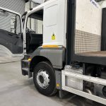 Mercedes Axor 1824 Sleeper Cab Flatbed - thumbnail