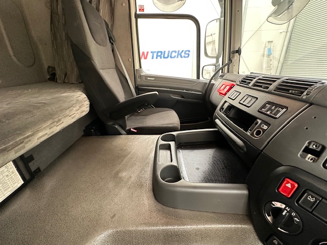 DAF CF 460 6×2 Midlift Tractor Unit