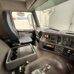 Volvo FM 460 8×4 Steel Tipper Grab - thumbnail