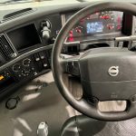 Volvo FM 450 6×2 Sleeper Cab Curtainsider - thumbnail