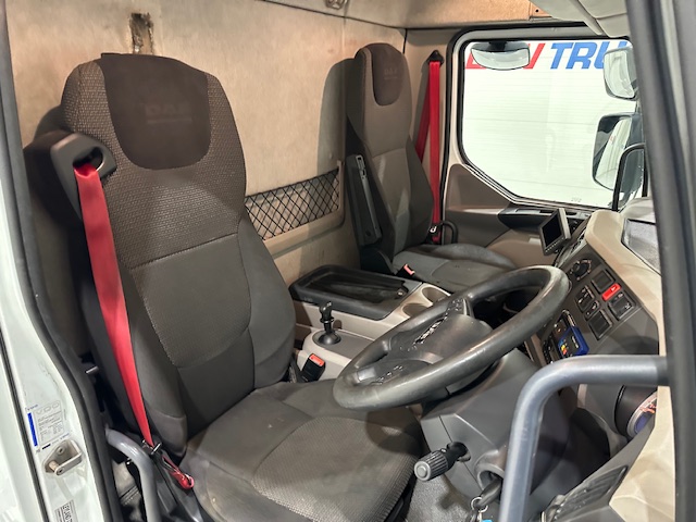 DAF LF 220 Day Cab Fridge Box