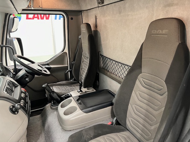 DAF LF55 220 Day Cab Fridge Box