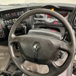 Renault C320 6×2 Day Cab Dropside with Crane - thumbnail