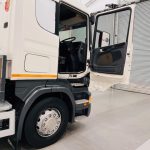 Scania R420 10 Tyre Rear Lift Flatbed - thumbnail