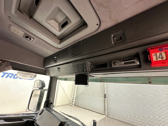 Scania P94 230 Sleeper Cab Curtainsider