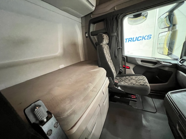Scania S450 6×2 Midlift Highline Tractor Unit