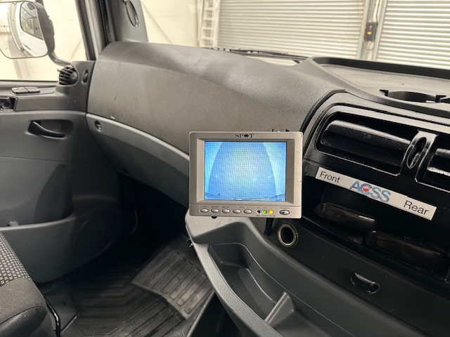 Mercedes Axor 1824 Day Cab Box Van