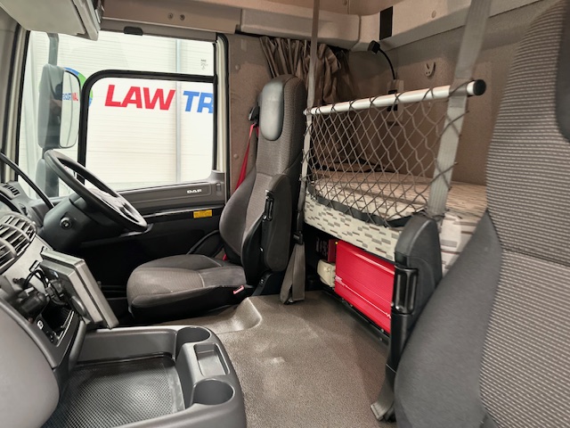 DAF CF 440 6×2 Sleeper Cab Dropside Drawbar Spec