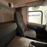 DAF CF 260 Sleeper Cab Curtainsider - thumbnail