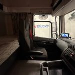 DAF CF 330 6×2 Rear Lift Sleeper Cab Curtainsider - thumbnail
