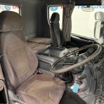 Scania 114 340 6×2 Sleeper Cab Beavertail - thumbnail