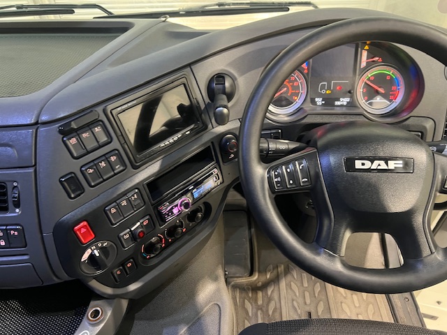 DAF XF 510 6×2 Midlift Tractor Unit