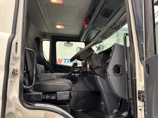 Scania P400 8×4 Rest Cab Steel Tipper