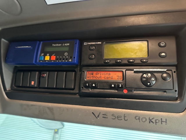 DAF  LF55 220 Day Cab Fridge Box