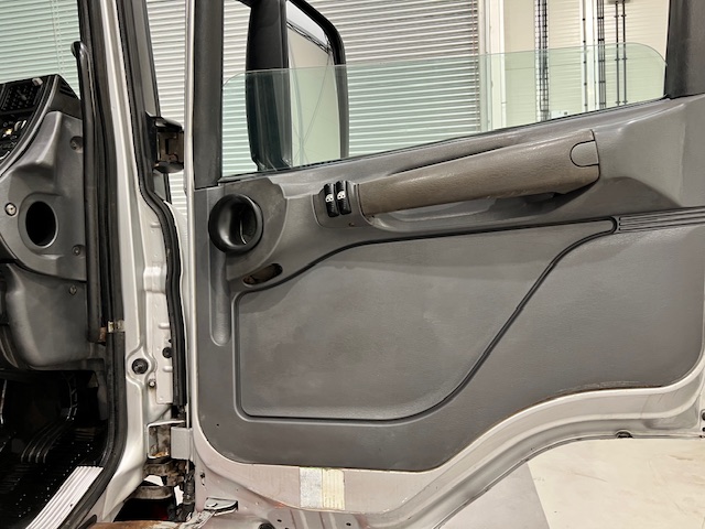 Scania P94 220 4×2 Day Cab Recovery Truck