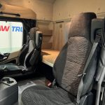 Mercedes Actros 2530 6×2 Sleeper Cab Curtainsider - thumbnail