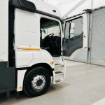 Mercedes 2543 6×2 10 Tyre Rear Lift Sleeper Cab Box Van - thumbnail