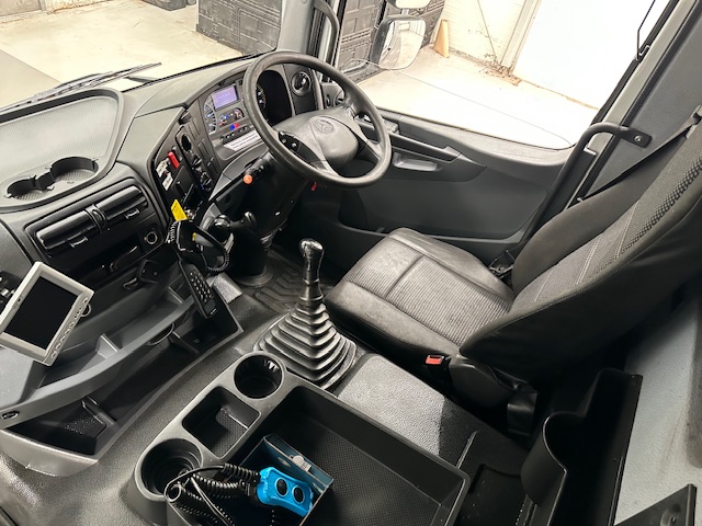 Mercedes Axor 1824 Day Cab Box Van