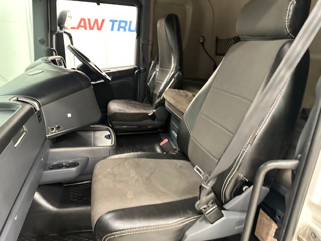 Scania R440 6×2 Midlift Topline Tractor Unit