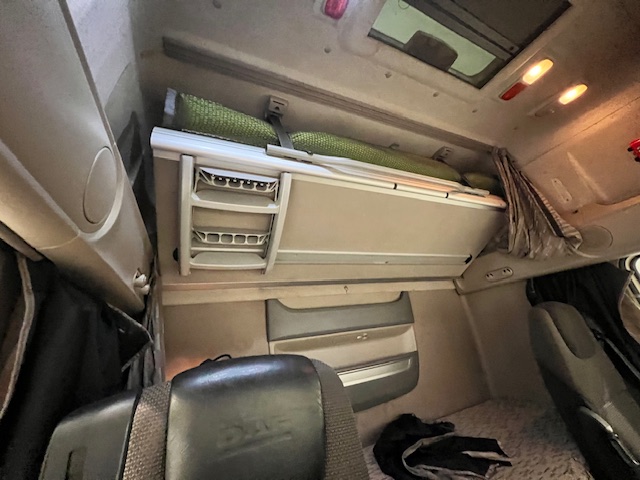 DAF XF 510 6×2 Midlift Tractor Unit Manual