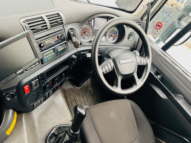 DAF CF 290 6×2 Rear Steer Fridge Box