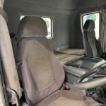 Scania 114 340 6×2 Sleeper Cab Beavertail - thumbnail