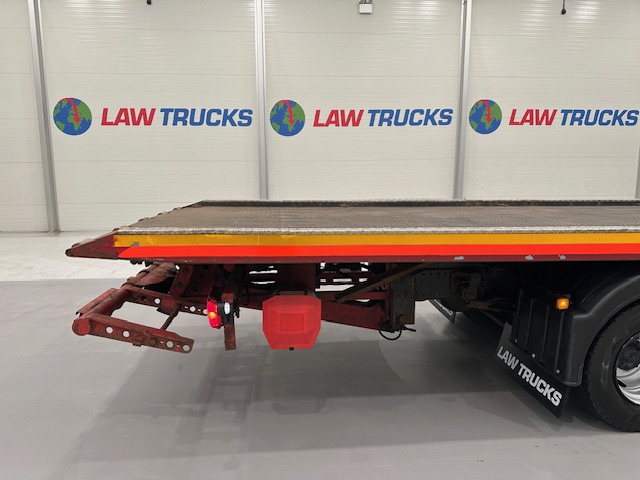 MAN TGL 12.220 Crew Cab Tilt and Slide