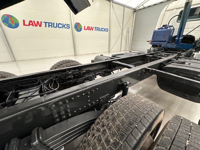 Scania P370 8×4 Sleeper Cab Tipper Manual