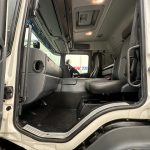 Scania P250 4×2 Sleeper Cab Fridge Box - thumbnail