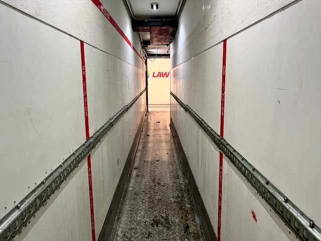 Scania P280 6×2 Rear Lift Day Cab Fridge Box